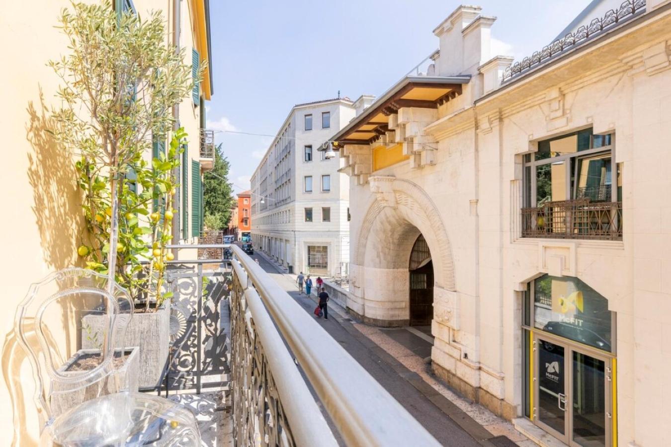 Manin Grand House Verona Exterior foto